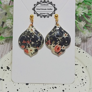 Cercei cu flori - bijuterii - cercei - cercei cu figurine - Artynos.ro