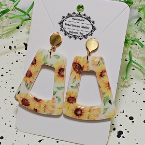 Cercei cu floarea-soarelui - bijuterii - cercei - cercei cu figurine - Artynos.ro