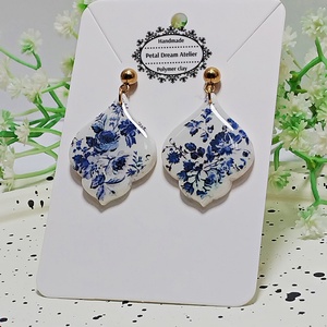 Cercei cu flori - bijuterii - cercei - cercei cu figurine - Artynos.ro