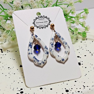 Cercei cu flori - bijuterii - cercei - cercei cu figurine - Artynos.ro