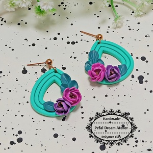 Cercei cu flori - bijuterii - cercei - cercei cu figurine - Artynos.ro