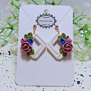 Cercei cu flori - bijuterii - cercei - cercei cu figurine - Artynos.ro