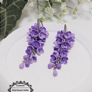 Cercei lungi cu flori de liliac - bijuterii - cercei - cercei lungi - Artynos.ro