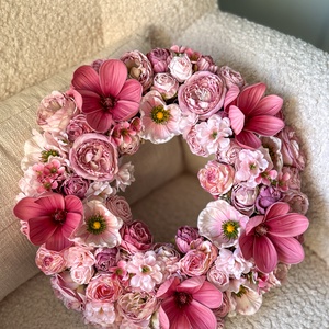 Ciocănel vintage cu flori de mătase magnolia, dimensiune completă - coroană de flori - decorațiune de ușă cu flori de mă - casă & stil de viață - accesorii pentru decorat casa - decorațiuni de geam și decorațiuni de ușă  - decor ferestre și autocolant pentru geam - Artynos.ro