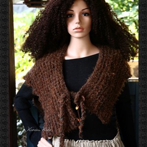 MANDRAGORA / maro - șal cu design tricotat, vestă - îmbrăcăminte și modă - haine damă - poncho - Artynos.ro