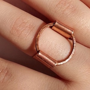 Bijuterii minimaliste din cupru - bijuterii - seturi de bijuterii - Artynos.ro Bijuterii minimaliste din cupru - bijuterii - seturi de bijuterii - Artynos.ro