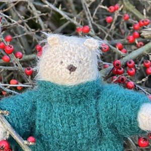 Misa Bear - Pisică tricotată manual din mătase de alpaca și bumbac, jucărie moale pentru copii 13 cm -  - Artynos.ro