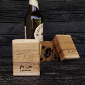 Deschizator de sticle de bere Chunk One din lemn masiv � stejar si nuc, Casa & Stil de viata, Echipamente de bucatarie, Decor de bucatarie, Magneti de frigider, Prelucrarea lemnului, ARTYNOS