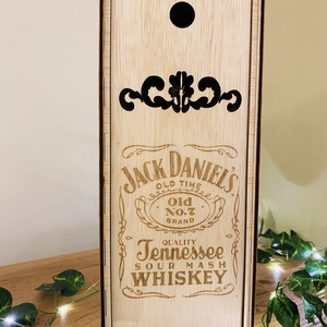 Cutie pentru sticlă de whisky - Artynos.ro