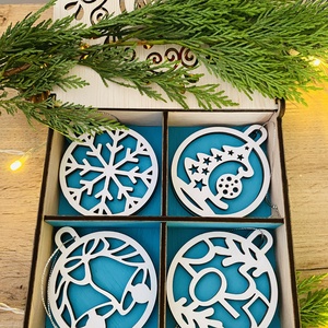 Set cutie cu 12 globuri - crăciun - decorațiuni de crăciun de casă - globuri de crăciun - Artynos.ro