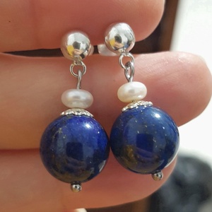 Cercei argint 925 cercei pietre pretioase albastre cercei lapis lazuli si argint cercei perle albe cercei atarnatori - Artynos.ro