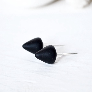 Cercei barbati cercei negri din fimo, cercei posturi cercei tija cercei unisex cercei minimali, cadou barbati pentru el, Bijuterii, Cercei, Clipsuri, Confectionarea bijuteriilor, ARTYNOS