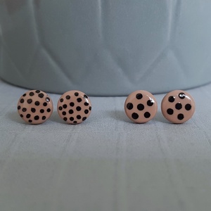 Cercei animal print Cercei cu buline negre cercei polka dot cercei cu tija cercei posturi cercei surub cercei minimali - bijuterii - cercei - clipsuri - Artynos.ro