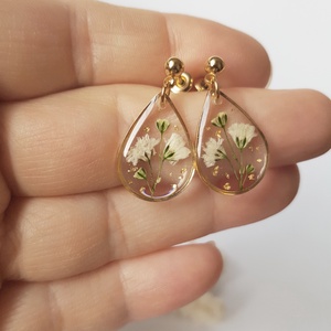 Cercei pentru mireasa cercei cu flori albe naturale cercei mireasa botanici cercei lacrima cercei rasina cercei nunta - accesorii nuntă - bijuterii mireasă - cercei mireasă - Artynos.ro