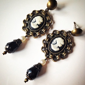 Cercei vaduva Cercei camee dama cercei cu cristale negre cercei antichizati cercei vintage cercei drop cadou bijuterie - Artynos.ro