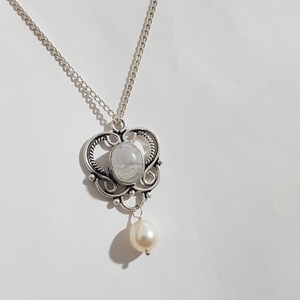 Pandantiv mireasa lacrima piatra lunii veritabila pandantiv argint 925 pandantiv perla alba bijuterie mireasa zodia rac - accesorii nuntă - bijuterii mireasă - colier mireasă - Artynos.ro