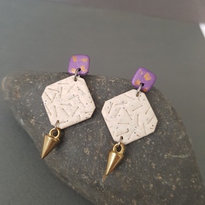 Cercei moderni cu tija cercei contemporani Cercei atarnatori bej violet cercei fimo cadou bijuterie contemporana, Bijuterii, Cercei, Cercei drop, Confectionarea bijuteriilor, ARTYNOS