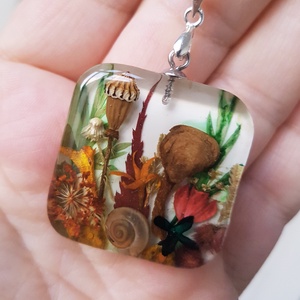 Colier handmade Pandantiv patrat pandantiv rasina buchet flori naturale Pandantiv terarium cadou inedit pandantiv ocazie, Bijuterii, Coliere, Pandativ, Confectionarea bijuteriilor, Aranjament de flori, ARTYNOS