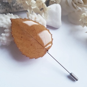 Brosa din frunza de mar brosa din rasina Cadou iubitoare natura padure cadou inedit martie martisor toamna - bijuterii - broșe - Artynos.ro