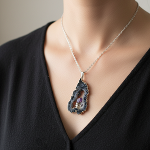 Pandantiv unicat Pandantiv agata Pandantiv cuart ametist colier pietre semipretioase Cadou zodie scorpion sagetator - bijuterii - coliere - coliere din pietre semiprețioase - Artynos.ro Pandantiv unicat Pandantiv agata Pandantiv cuart ametist colier pietre semipretioase Cadou zodie scorpion sagetator - bijuterii - coliere - coliere din pietre semiprețioase - Artynos.ro