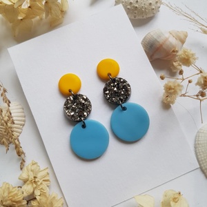 Cercei moderni fimo Cercei rotunzi cercei hoops cercei albi roz cercei atarnatori geometrici bijuterie moderna cadou - bijuterii - cercei - cercei hoops - Artynos.ro