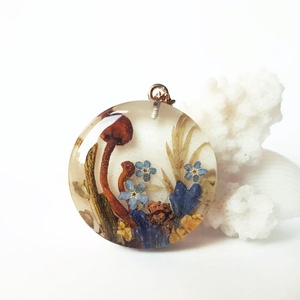 Pandantiv unicat artizanal pandantiv flori naturale colier botanic flori nu-ma-uita handmade cadou Craciun bunica iubita, Bijuterii, Coliere, Pandative, Aranjament de flori, Confectionarea bijuteriilor, ARTYNOS