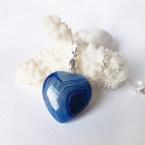 Cadou Craciun Medalion inima albastra pandantiv agata albastra inima colier casual lantisor inima bijuterie minimala - bijuterii - coliere - coliere din pietre semiprețioase - Artynos.ro