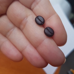 Cercei cu tija cercei cafea din fimo - bijuterii - cercei - cercei cu figurine - Artynos.ro