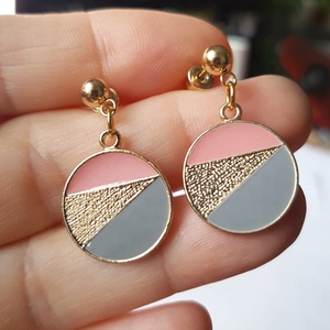 Cercei moderni geometrici cercei aurii rotunzi cercei drop cercei atarnatori tija bijuterie contemporana cadou Craciun - bijuterii - cercei - cercei lungi - Artynos.ro