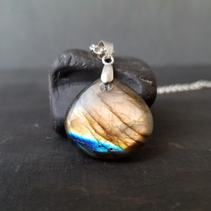 Pandantiv labradorit natural colier piatra semipretioasa pandantiv piatra naturala lacrima bijuterie cuart cadou mama - bijuterii - coliere - coliere din pietre semiprețioase - Artynos.ro