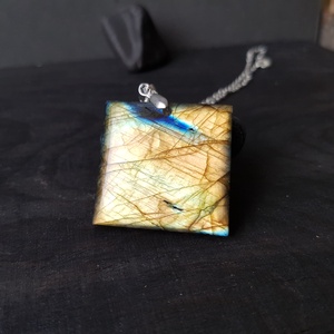 Pandantiv din labradorit colier labradorit pandantiv zodia sagetator leu scorpion pandantiv cristal natural cadou barbat - bijuterii - coliere - pandative - Artynos.ro