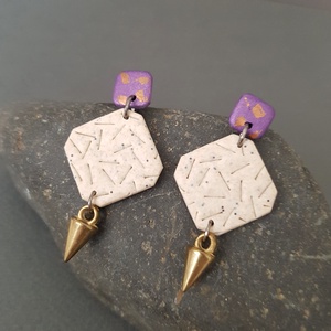 Cercei moderni cu tija cercei contemporani Cercei atarnatori bej violet cercei fimo cadou bijuterie contemporana, Bijuterii, Cercei, Cercei lungi, Confectionarea bijuteriilor, ARTYNOS