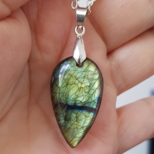 Pandantiv labradorit natural colier piatra semipretioasa pandantiv piatra naturala oval bijuterie cuart cadou barbat - bijuterii - coliere - coliere din pietre semiprețioase - Artynos.ro