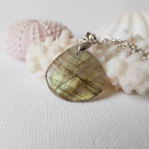 Pandantiv labradorit natural colier piatra semipretioasa pandantiv piatra naturala oval bijuterie cuart cadou barbat - Artynos.ro