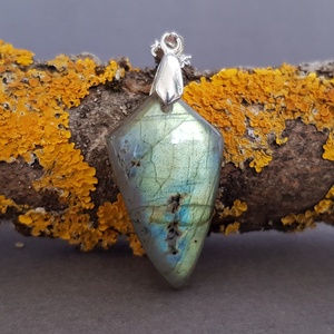 Pandantiv labradorit natural colier piatra semipretioasa pandantiv piatra naturala oval bijuterie cuart cadou barbat - Artynos.ro