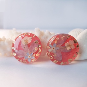 Cercei lungi cu flori albastre naturale cercei din rasina cercei moderni cercei cu albastrele cercei hippie , Bijuterii, Cercei, Cercei din rasina, , ARTYNOS