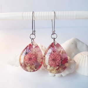 Cercei lungi cu flori albastre naturale cercei din rasina cercei moderni cercei cu albastrele cercei hippie , Bijuterii, Cercei, Cercei din rasina, , ARTYNOS