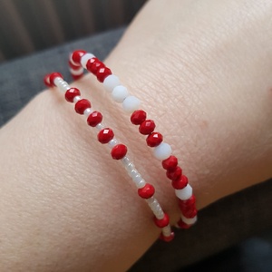 Set de doua bratari martisor Bratara din cristale, bratara martisor, bratara cadou martie bratara alb rosu - Artynos.ro