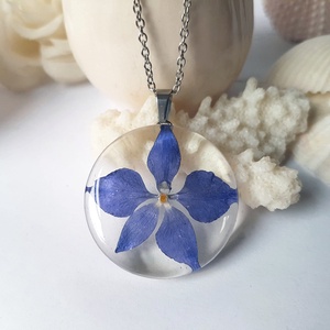 Colier unicat handmade Pandantiv nemtisor pandantiv floare naturala medalion botanic cadou iubitoare flori sotie iubita - bijuterii - coliere - pandative - Artynos.ro