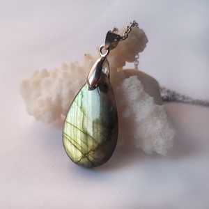 Pandantiv labradorit natural colier piatra semipretioasa pandantiv piatra naturala lacrima bijuterie cuart cadou mama - bijuterii - coliere - pandative - Artynos.ro