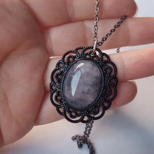 Pandantiv din cuart roz colier cuart roz oval pandantiv piatra semipretioasa pandantiv cristal natural cadou iubita - bijuterii - coliere - coliere din pietre semiprețioase - Artynos.ro