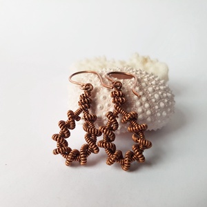 Cercei boemi artizanali cercei din sarma cupru cercei cu pietre semipretioase verzi cercei atarnatori bijuterii handmade, Bijuterii, Cercei, Cercei Hoops, Confectionarea bijuteriilor, ARTYNOS