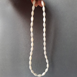 Colier scurt artizanal Colier vintage colier margele sidef crem colier choker - bijuterii - coliere - chockere - Artynos.ro