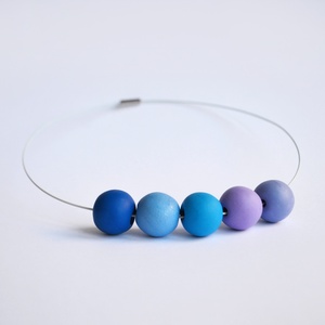 Colier margele rotunde colier colorat colier statement contemporan colier choker geometric Colier monocrom albastru mov - bijuterii - coliere - chockere - Artynos.ro