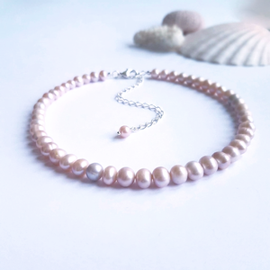 Colier din perle naturale de apa dulce colier choker mov deschis, Bijuterii, Coliere, Coliere din perle, , Colier din perle naturale de apa dulce colier mov deschis.
Componentele metalice sunt din otel inox..., ARTYNOS