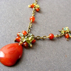 Colier cu agate si peridot Colier pietre semipretioase colier margele cadou sotie iubita martisor martie ziua femeii - bijuterii - coliere - coliere din pietre semiprețioase - Artynos.ro