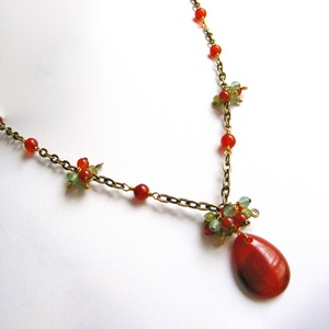 Colier cu agate si peridot Colier pietre semipretioase colier margele cadou sotie iubita martisor martie ziua femeii - Artynos.ro
