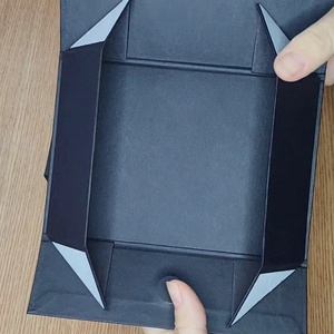 Cutie rigida cu închidere magnetică 15/11/5 cm - casă & stil de viață - materiale de depozitare și sortare - cutie depozitare - Artynos.ro