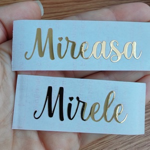Stickere metalice auri personalizate � stralucire unica pentru cadouri, ambalaje si produse handmade - Artynos.ro