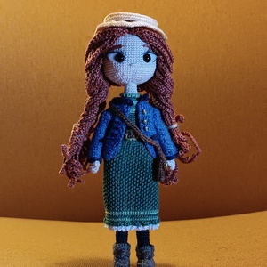 Papusa crosetata manual, stil victorian - inspirata de personaje din seriale celebre, Jucarii si echipamente pentru copii, Plusuri, Papusa crosetata, papusa de plus, Crosetat, Cusatura, ARTYNOS